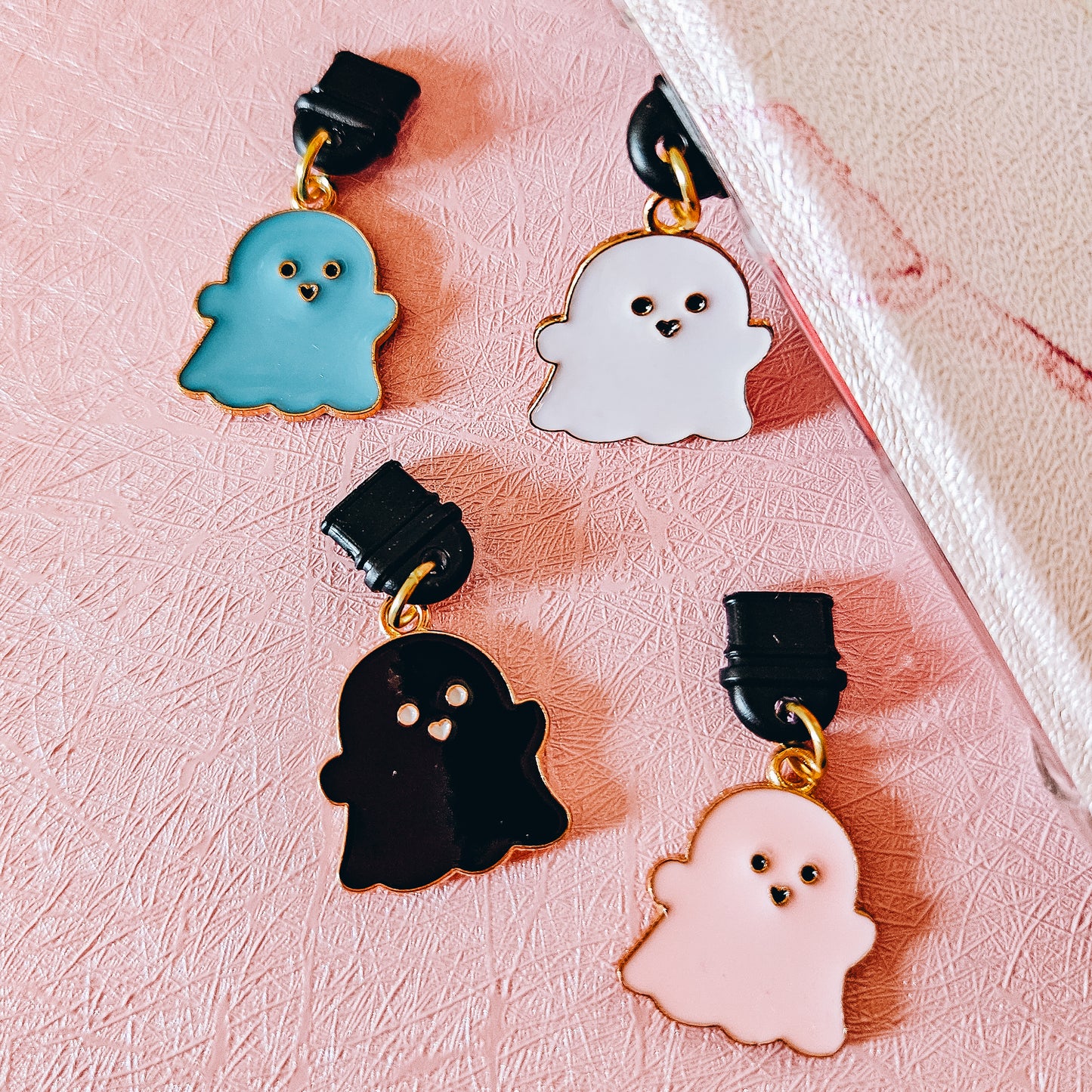 Ghostie Kindle Charm