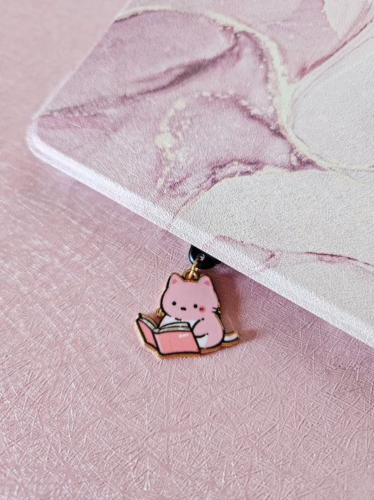 Reading Kitty Kindle Charm