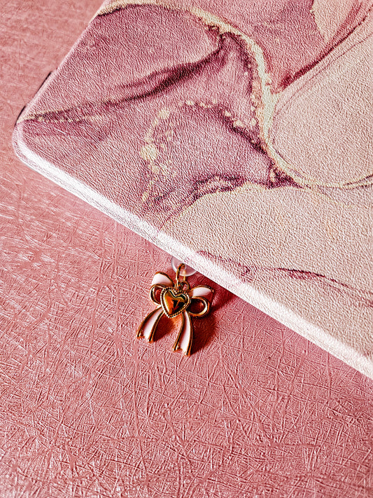 Soft Girl Bow & Heart Kindle Charm