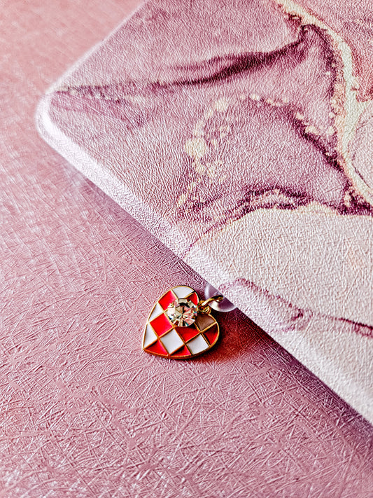 Checkered Hearts Kindle Charm