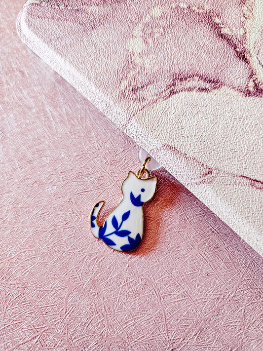 Kitty Silhouettes Kindle Charm