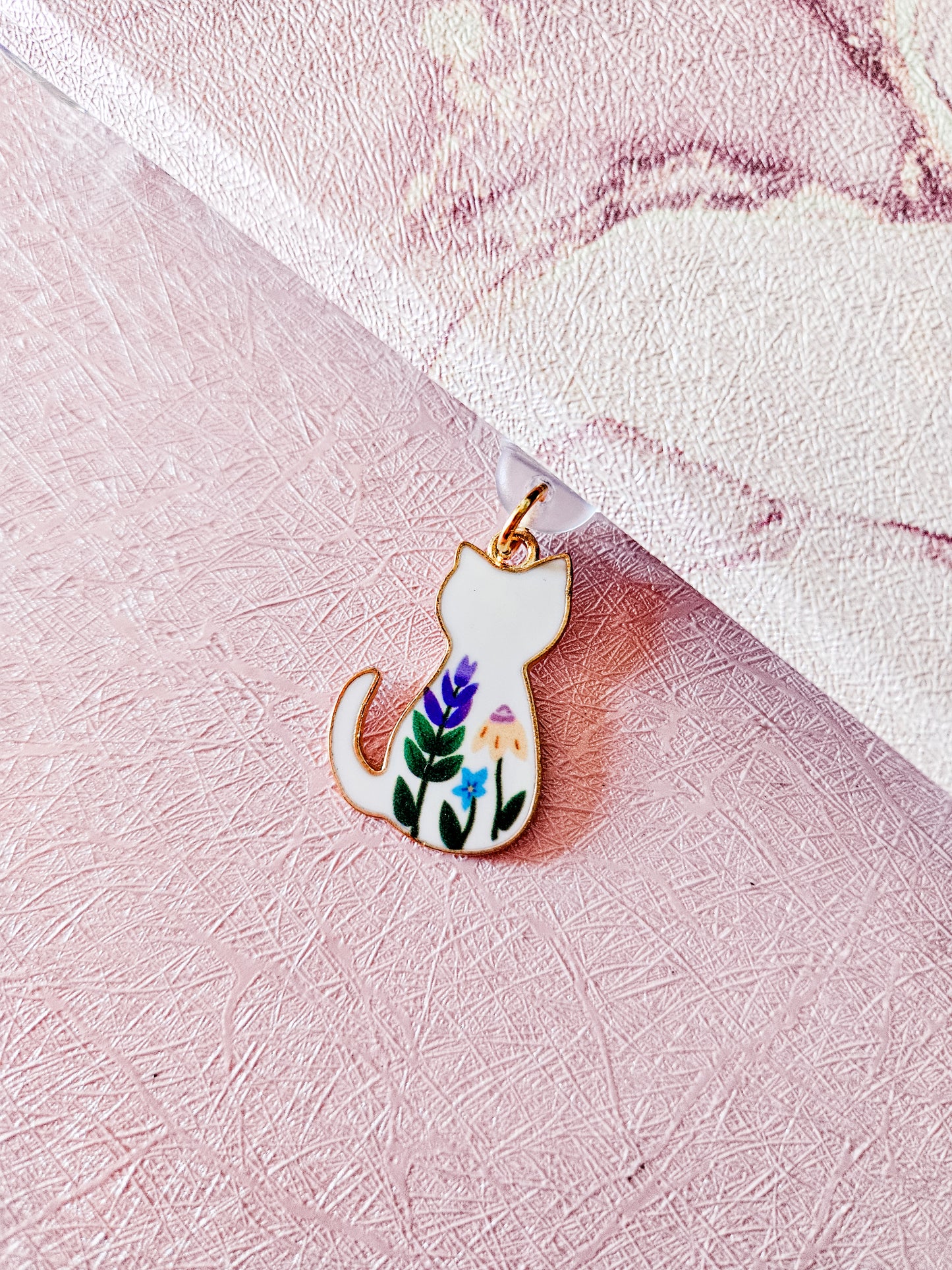 Kitty Silhouettes Kindle Charm