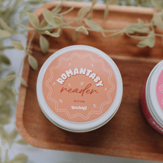 Romantasy Reader Candle - 4oz Book-Inspired Luxury Coconut Apricot Wax