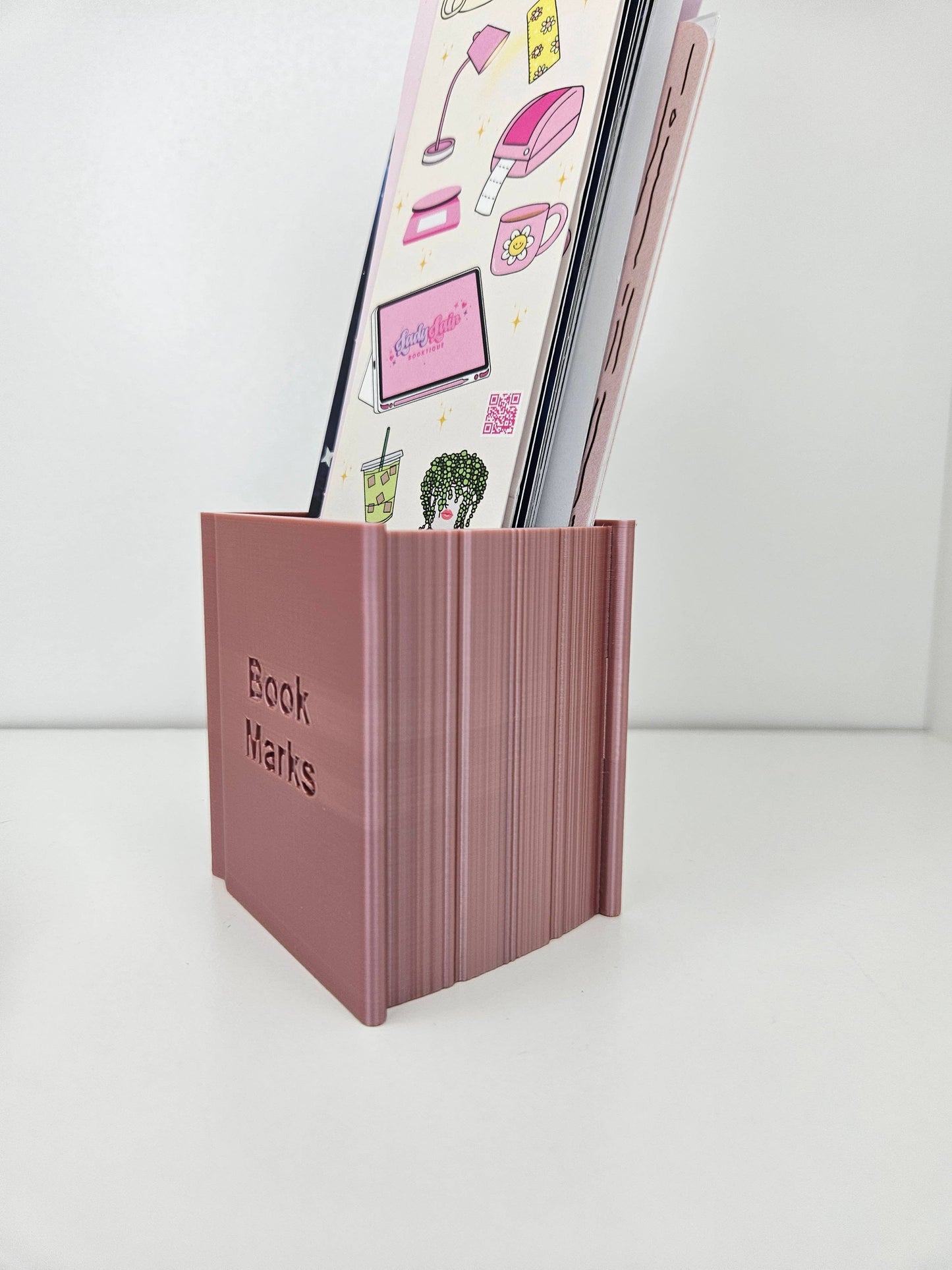 Bookmark Display Book – Bookmark Holder & Organizer