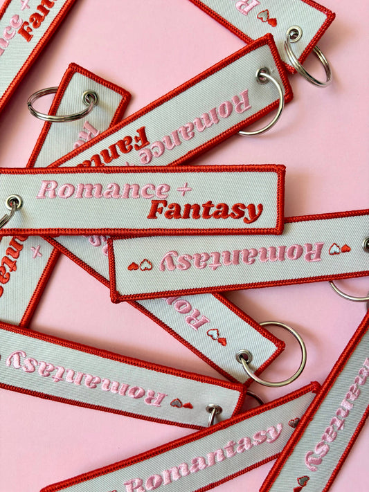 Romantasy 📖 Fabric Keychain / Pull Tag