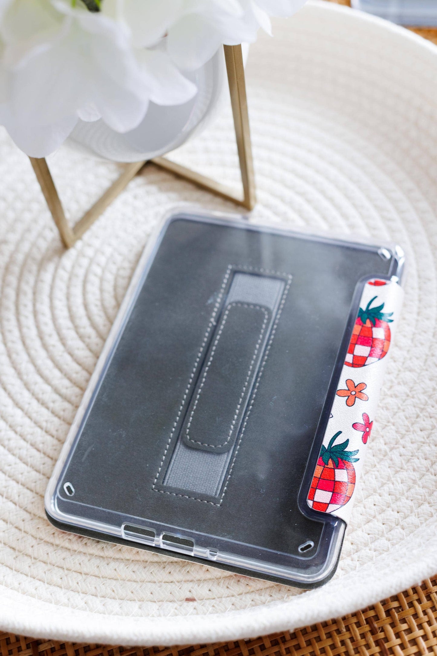 Checkered Blooms Clear Back Kindle Case
